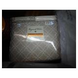 RaymondWaites 6 pc King Sheet Set - new