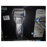Braun Series 7 Smart Shaver - new