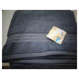 Charisma Luxury Bath Towel 30" x 58" - new