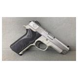 Smith & Wesson 4043, 40S&W Pistol