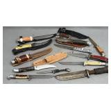 13 Fixed Blade Knives, Rough