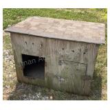 Rough Shingled Double Dog House Rough Shingled Double Dog House