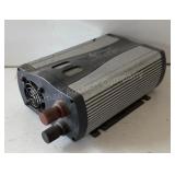 Cobra 800 Watt DC To AC Inverter Cobra 800 Watt DC To AC Inverter