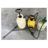 3 Pump Sprayers 3 Pump Sprayers