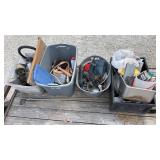 4 Totes Of Miscellaneous 4 Totes Of Miscellaneous