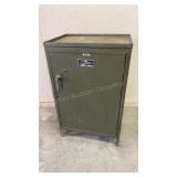 34in Lyon Tool Cabinet, Moline IL made 34in Lyon Tool Cabinet, Moline IL made