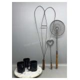 Rug Beaters Lazy Susan & Marlboro Coffee Cups