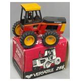 1:32 Versatile 256 Tractor