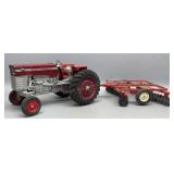1/16 Massey Ferguson 1080 Tractor & Disk