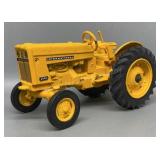 1/16 IH 2504 Industrial Tractor