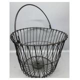 Staley Feeds Egg Basket