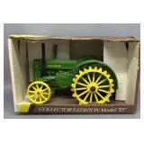 1/16 John Deere D Tractor