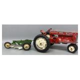 1/16 Tru Scale Tractor & 2 Bottom Plow