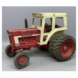 1/16 International 1466 Tractor