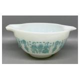 Pyrex Amish Butterprint Bowl 6in