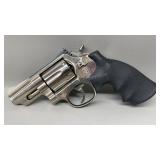 Smith & Wesson Model 19-5 357 Mag, 2 1/2in Brl