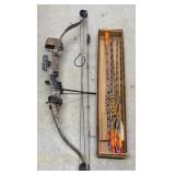 RH Bear 55lbs Compound Bow and Arrows