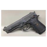 Taurus PT92AF 9mm, Pachmayr Grips, Holster