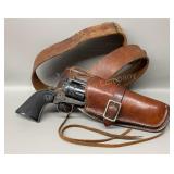 FIE E15 22LR w/ HolsterRevolver Serial:
