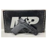 Nice Smith & Wesson M&P 9 Shield 9mm, 2 Clips