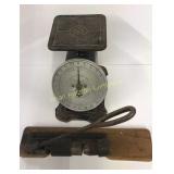 Simmons Hardware Scales, Nut Cracker