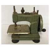 Betsy Ross Toy Sewing Machine