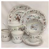 Garner Ware Christmas Dish Set