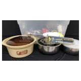 Kitchen Items - Tote Full