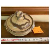 Thistle pottery pot NC