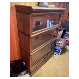 Antique oak Globe-Wernicke lawyers bookcase