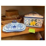 2 ceramic dishes and baskets