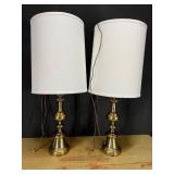 2 brass table lamps