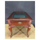 Showcase top end table