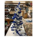 Duke university 3ft Christmas tree with ornaments