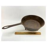 3 legged cast iron pan