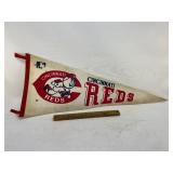 Vintage Reds pennant