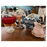 4 pieces glassware
