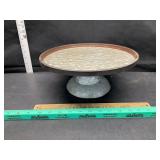 Tin cake stand