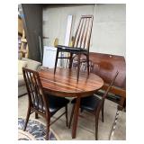 4 mid century chairs and table with 2 leafs