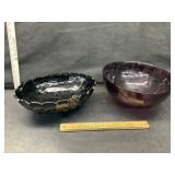 2 glass bowls