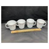 4 Corning cups