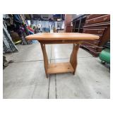 Drop leaf table