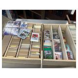 Large lot of baseball cards