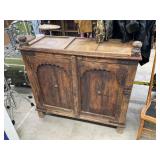 Vintage cabinet