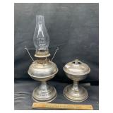 2 oil lamps