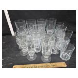 Lot of glassware