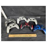 6 xbox controllers