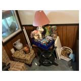 Contents of corner