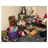 Contents of corner up stairs