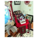 Contents of corner